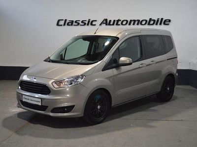 Gebraucht Ford Tourneo Courier Trend 101 PS (74 kW) 2015 Silber Van / Kleinbus