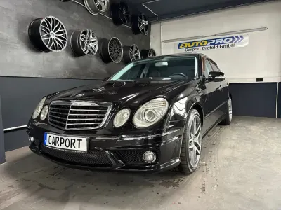 Używany Mercedes E500 AMG 387 KM (284 kW) 2008 Czarny Sedan/Limuzyna