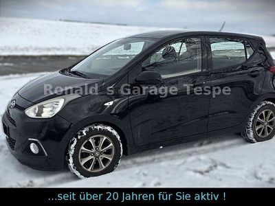 Gebraucht Hyundai i10 Trend 67 PS (49 kW) 2014 Schwarz Kleinwagen
