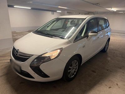 Gebraucht Opel Zafira 120 PS (88 kW) 2016 Weiß Van / Kleinbus