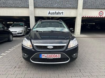 Gebraucht Ford Focus Titanium 145 PS (106 kW) 2008 Schwarz Kombi