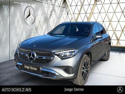 Gebraucht Mercedes GLC220 Avantgarde 197 PS (144 kW) 2023 Metalliclack selenitgrau SUV