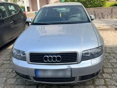 Gebraucht Audi A4 165 PS (121 kW) 2001 Silber Limousine