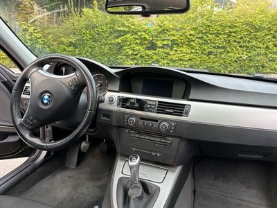 gebraucht BMW 320 d, guter Zustand