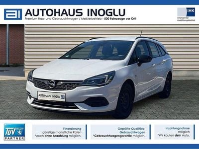 Schneeweiss/summitwhite/arctic Gebraucht 2022 Opel Astra Kombi | 14.970 € (Guter Preis)
