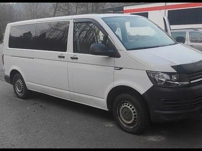 Gebraucht VW Transporter 114 PS (83 kW) 2018 Weiß Van