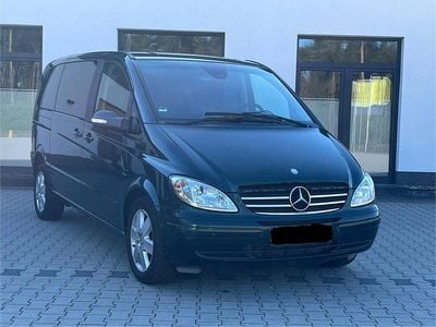 Second-hand Mercedes Viano 204 CP (150 kW) 2008 Verde Monovolum
