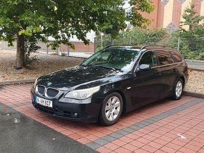 BMW 525
