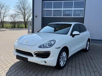 Gebraucht Porsche Cayenne 241 PS (177 kW) 2010 Weiß SUV