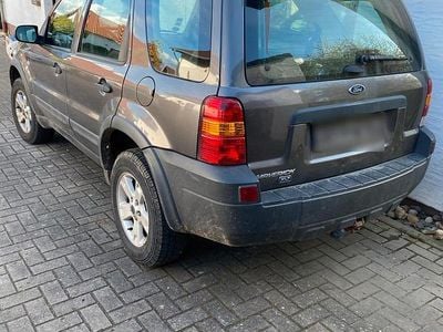 Gebraucht Ford Maverick 150 PS (110 kW) 2006 Grau SUV