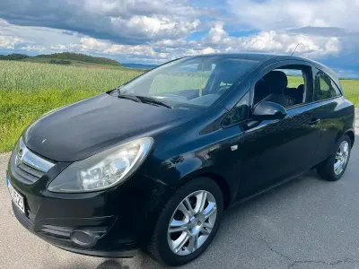Gebraucht Opel Corsa 75 PS (55 kW) 2008 Schwarz Kleinwagen