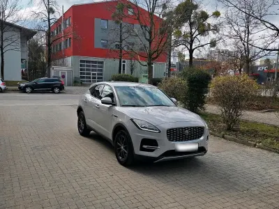 Gebraucht Jaguar E-Pace 163 PS (119 kW) 2022 Grau SUV