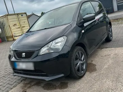 Gebraucht Seat Mii CONNECT 60 PS (44 kW) 2016 Schwarz Kleinwagen