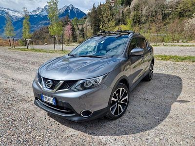 Gebraucht Nissan Qashqai Tekna 131 PS (96 kW) 2017 Grau SUV