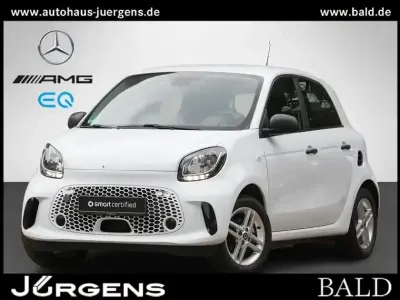 Gebraucht Smart ForFour Electric Drive 60 kW (82 PS) 2021 Weiss karosserie in white Limousine