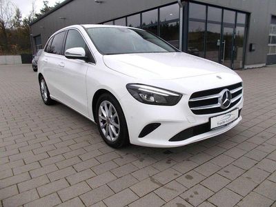 Polarweiss unilack Gebraucht 2019 Mercedes B180 Business Van / Kleinbus | 19.800 € (Fairer Preis)