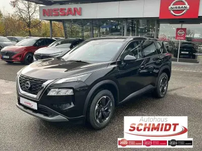 Neu Nissan X-Trail Acenta 163 PS (119 kW) 2026 Schwarz SUV