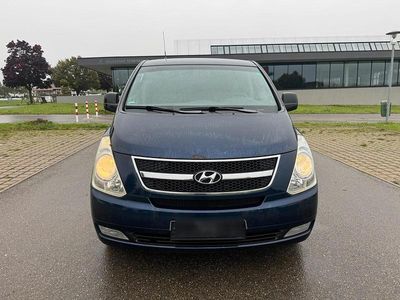 Hyundai H-1