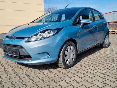 Gebraucht Ford Fiesta Trend 82 PS (60 kW) 2009 Blau Kleinwagen