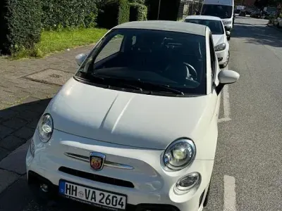 Gebraucht Abarth 500 135 PS (99 kW) 2010 Weiß Kleinwagen