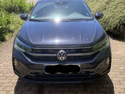 Gebraucht VW Taigo R-line 149 PS (109 kW) 2025 Schwarz SUV