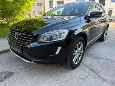 Usata Volvo XC60 Summum 150 CV (110 kW) 2017 Nero SUV