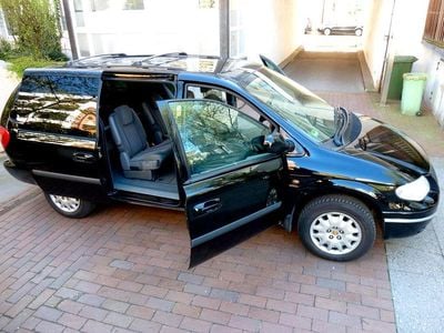 Gebraucht Chrysler Voyager 174 PS (127 kW) 2006 Blau Van / Kleinbus