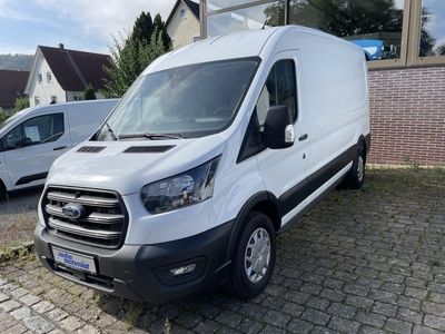 Gebraucht Ford Transit Trend 131 PS (96 kW) 2023 Frostweiß Van / Kleinbus