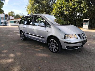 VW Sharan