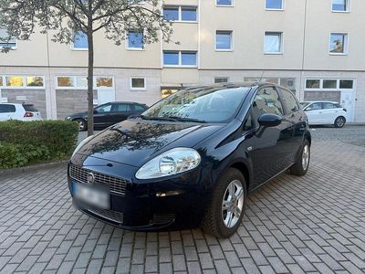 Usata Fiat Grande Punto 65 CV (47 kW) 2009 Blu Utilitaria