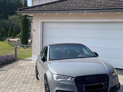 Gebraucht Audi A3 Exclusive 150 PS (110 kW) 2016 Grau Limousine