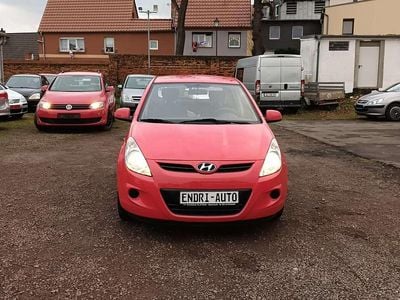 Rot 3 Gebraucht 2011 Hyundai i20 Classic Kleinwagen | 5.699 € (Etwas zu teuer)