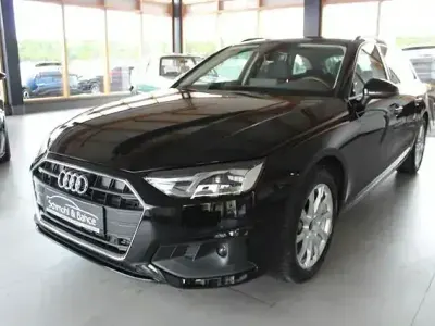 Używany Audi A4 Basis 204 KM (150 kW) 2024 Czarny Kombi