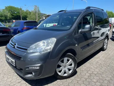 Gebraucht Citroën Berlingo 99 PS (72 kW) 2017 Grau Van / Kleinbus
