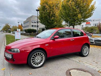 gebraucht Alfa Romeo 147 Alfa2.0 TS 16V Zahnriemen gewechselt