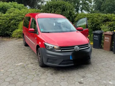 Gebraucht VW Caddy 122 PS (89 kW) 2017 Rot Van / Kleinbus
