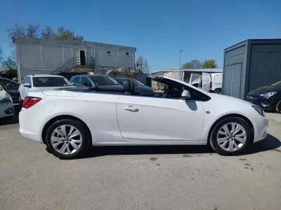 Gebraucht Opel Cascada Innovation 165 PS (121 kW) 2014 Weiß Cabrio
