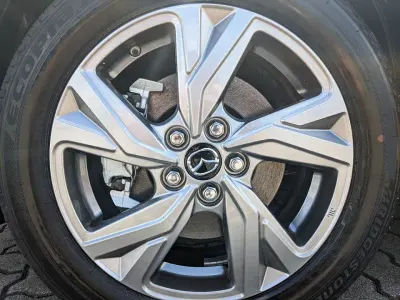 Neu Mazda 2 Exclusive 116 PS (85 kW) 2026 Grün Kleinwagen