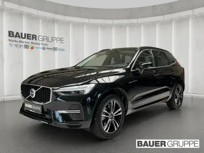 Używany Volvo XC60 Core 197 KM (144 kW) 2023 Czarny SUV