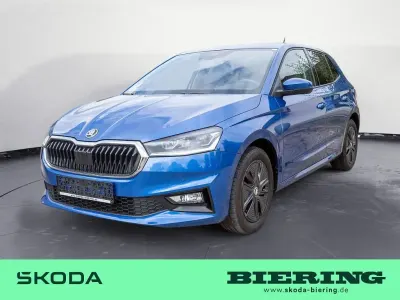 Gebraucht Skoda Fabia Ambition 80 PS (58 kW) 2022 Raceblau Kleinwagen