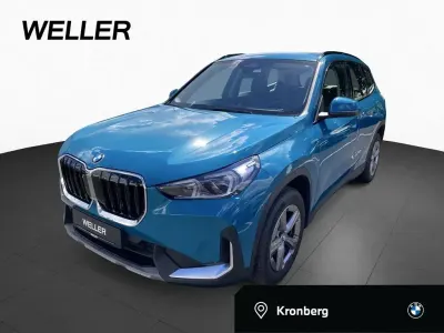 Gebraucht BMW X1 Comfort Edition 163 PS (119 kW) 2025 Blue bay lagoon (blau) SUV