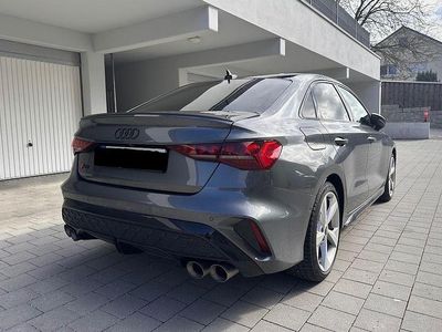 Gebraucht Audi S3 Ambiente 333 PS (244 kW) 2024 Grau Limousine