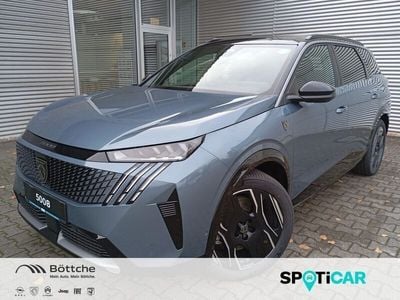 Peugeot e-5008