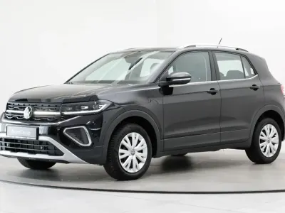 Używany VW T-Cross Style 150 KM (110 kW) 2025 Czarny SUV