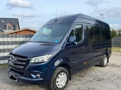 Używany Mercedes Sprinter 163 KM (119 kW) 2020 Niebieski Van