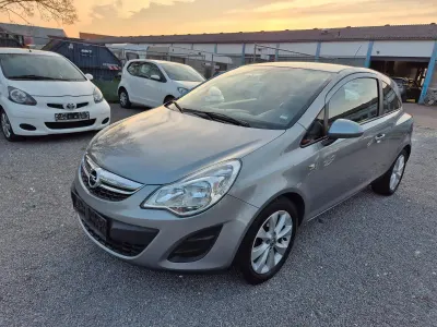 Gebraucht Opel Corsa Active 87 PS (63 kW) 2013 Grau Kleinwagen