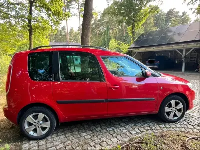 Gebraucht Skoda Roomster 86 PS (63 kW) 2014 Rot Van / Kleinbus