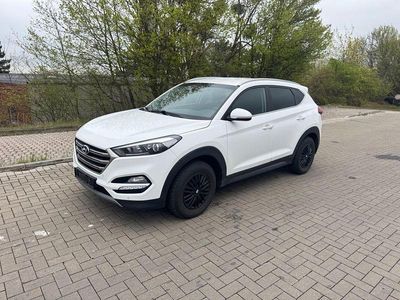 Gebraucht Hyundai Tucson Style 136 PS (100 kW) 2017 Weiß SUV