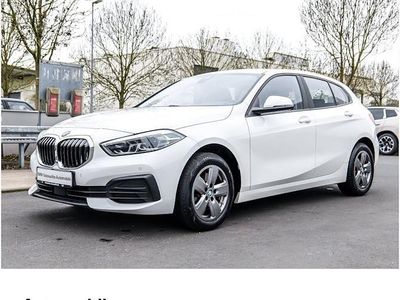 Gebraucht BMW 118 Advantage 136 PS (100 kW) 2023 Weiß Kleinwagen