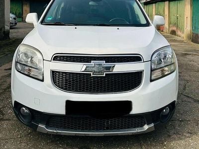 Gebraucht Chevrolet Orlando 163 PS (119 kW) 2013 Weiß Van / Kleinbus